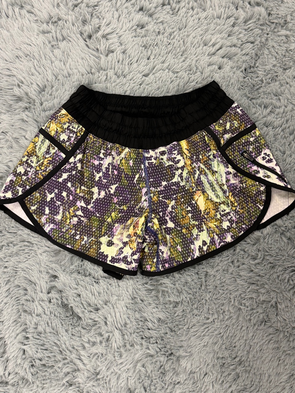 Lululemon Woman’s Size 6 short with built in liner.